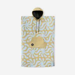 Changing Poncho: Whirlpool Meadow Green