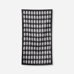 Ultralight Towel: Fresh Pines Black and Tan