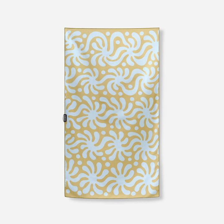 Ultralight Towel: Whirlpool Meadow Green