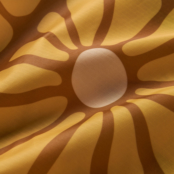 Pocket Tote: Lazy Daisy Gold
