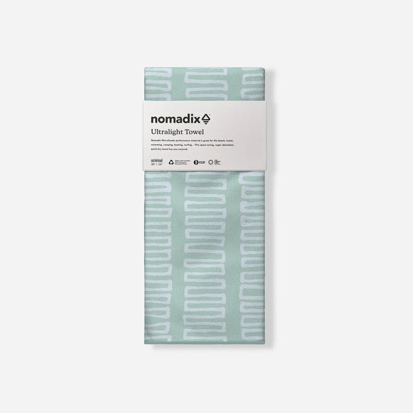 Ultralight Towel: Switchback Seafoam Green
