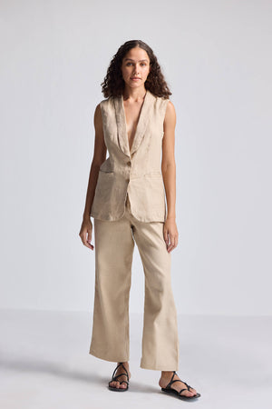 Sleeveless Hemp Jacket