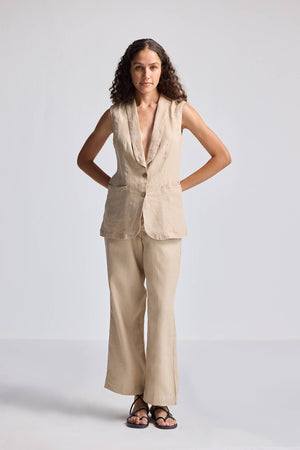 Sleeveless Hemp Jacket