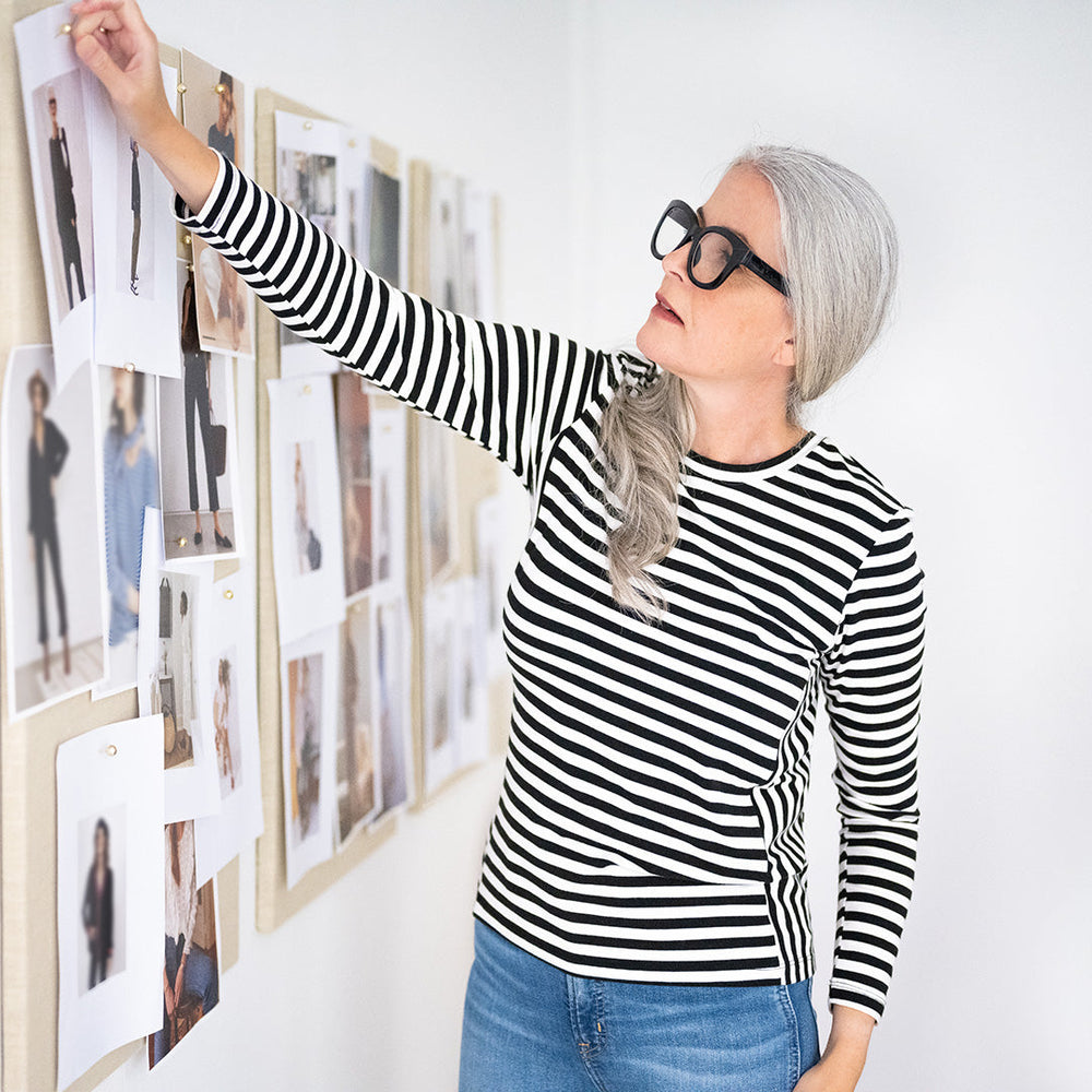 Marinière Black and White Striped Tee