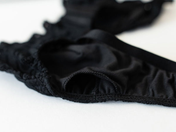 Vela Wireless Bra, Black