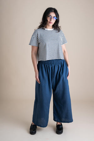 Weekend Pants in Navy