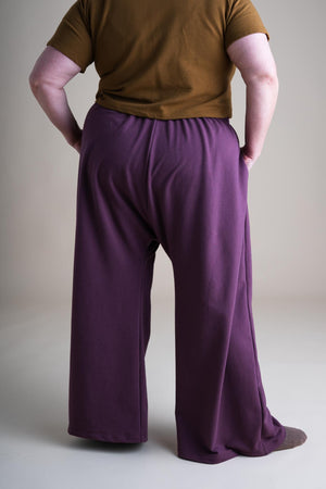 Zinat Pant in Plum