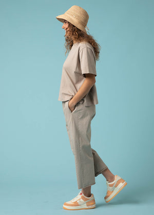 Daybreak Tee - Pebble