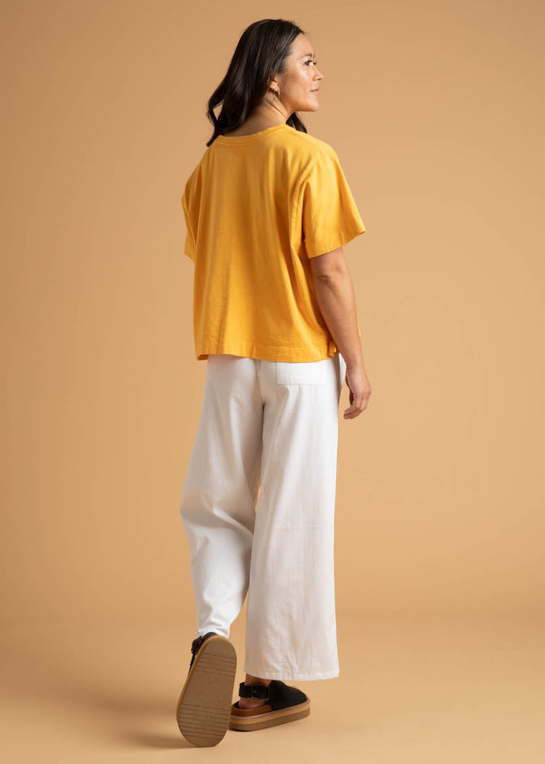 Daybreak Tee - Mango