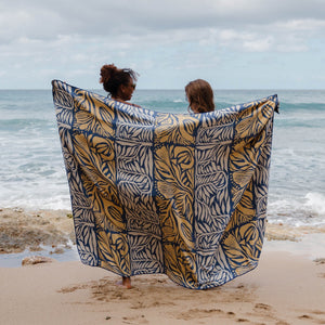 Blanket Towel: Paradise Golden Dusk