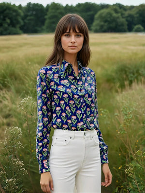 Good Boyfriend Shirt - Carolina Tulip Navy