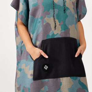 Changing Poncho: Camo Green
