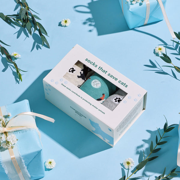Save Cats Gift Box