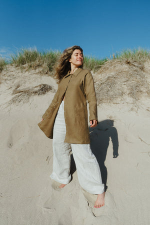 Highland Jacket in Tea