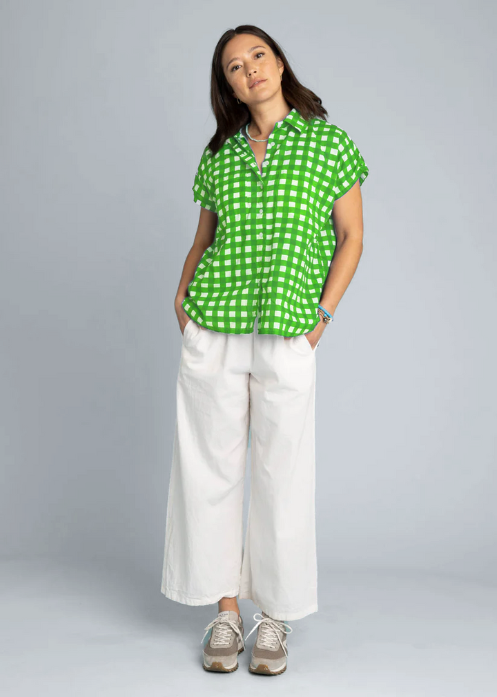 Good Boyfriend Short Sleeve Shirt - Gingham Picnic Kelly Green