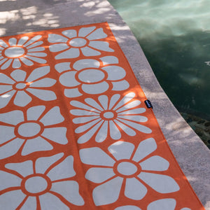 Original Towel: Big Flowers Expedition Orange