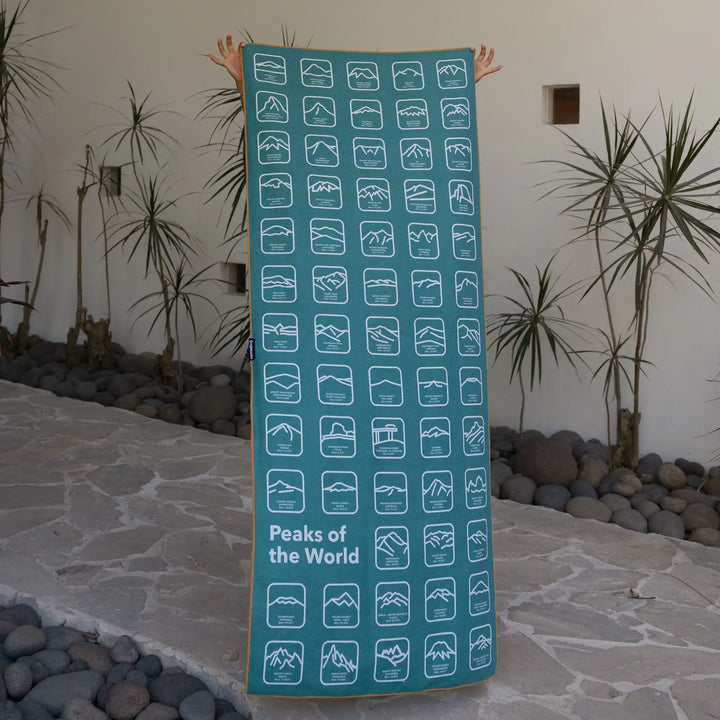 Original Towel: Peaks of the World Teal Ocean