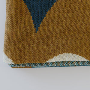Flourish Throw