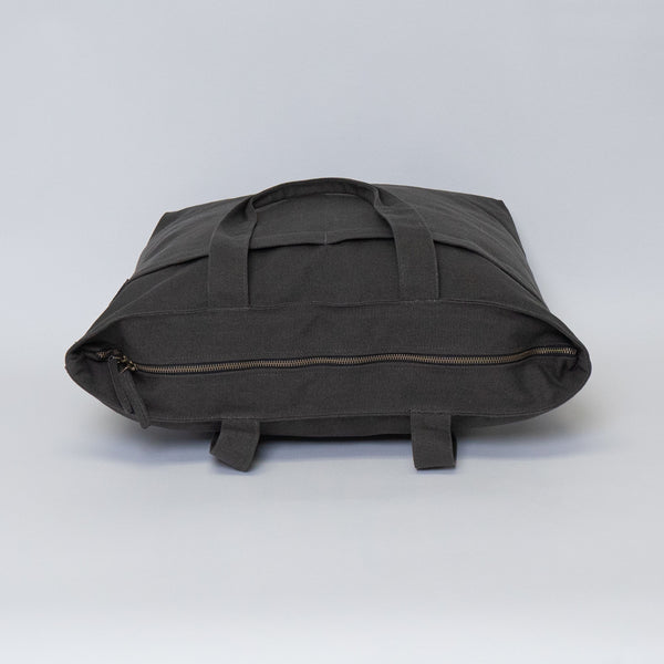 Tote bags with trolley sleeve