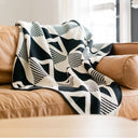 Envie Throw