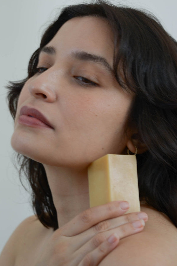 Violet & Lemon Basil Soap – Made with A2/A2 Milk | Floral & Citrusy