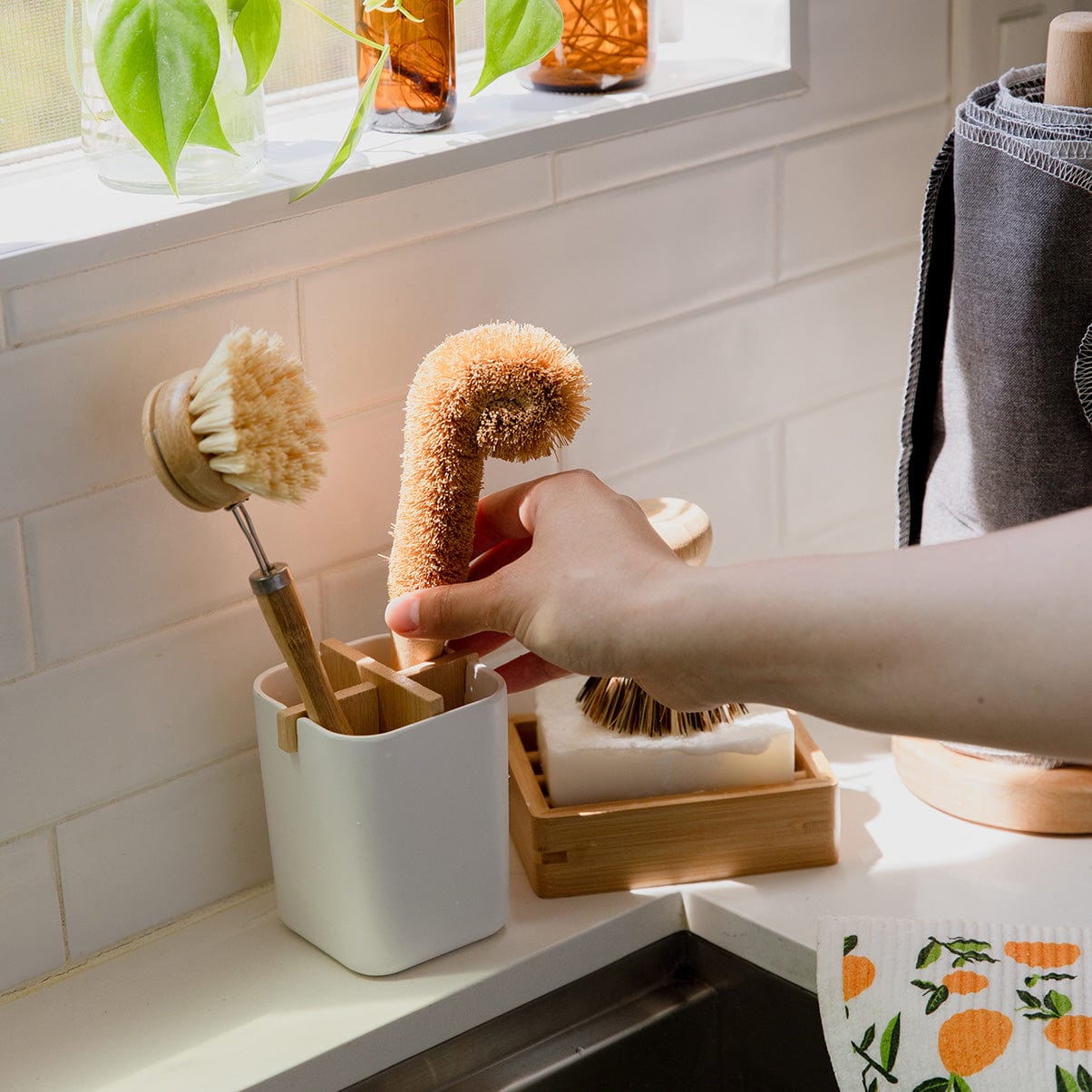 The Zero Waste Store Bottle Cleaning Brush - Thumbnail 3
